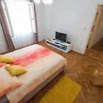 Apartment T&m With Parking In The Old Town *